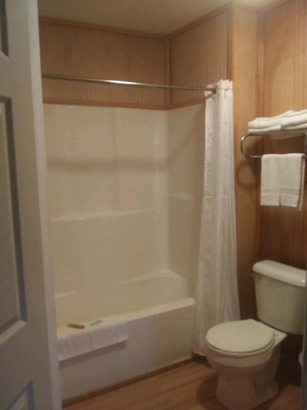 Whispering Creek Lodging & Rv Resort Newton Kültér fotó